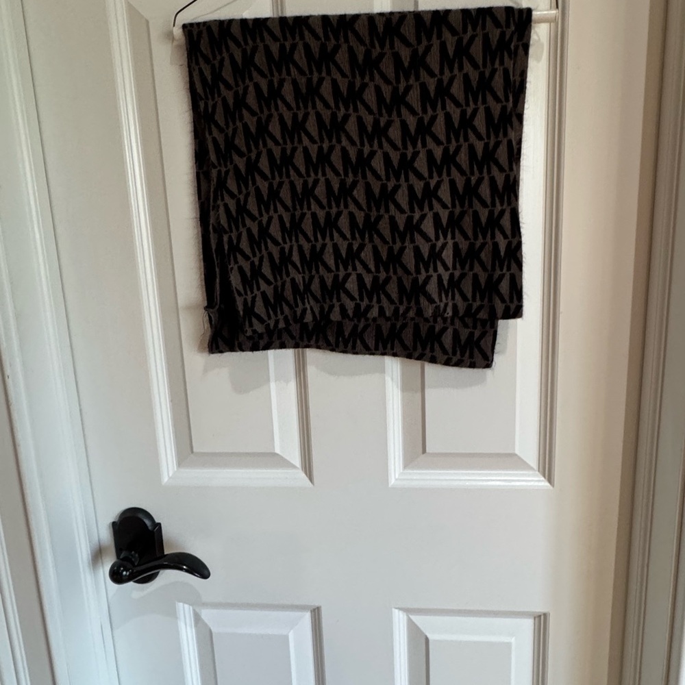 Michael Kors Black and Brown Logo Scarf